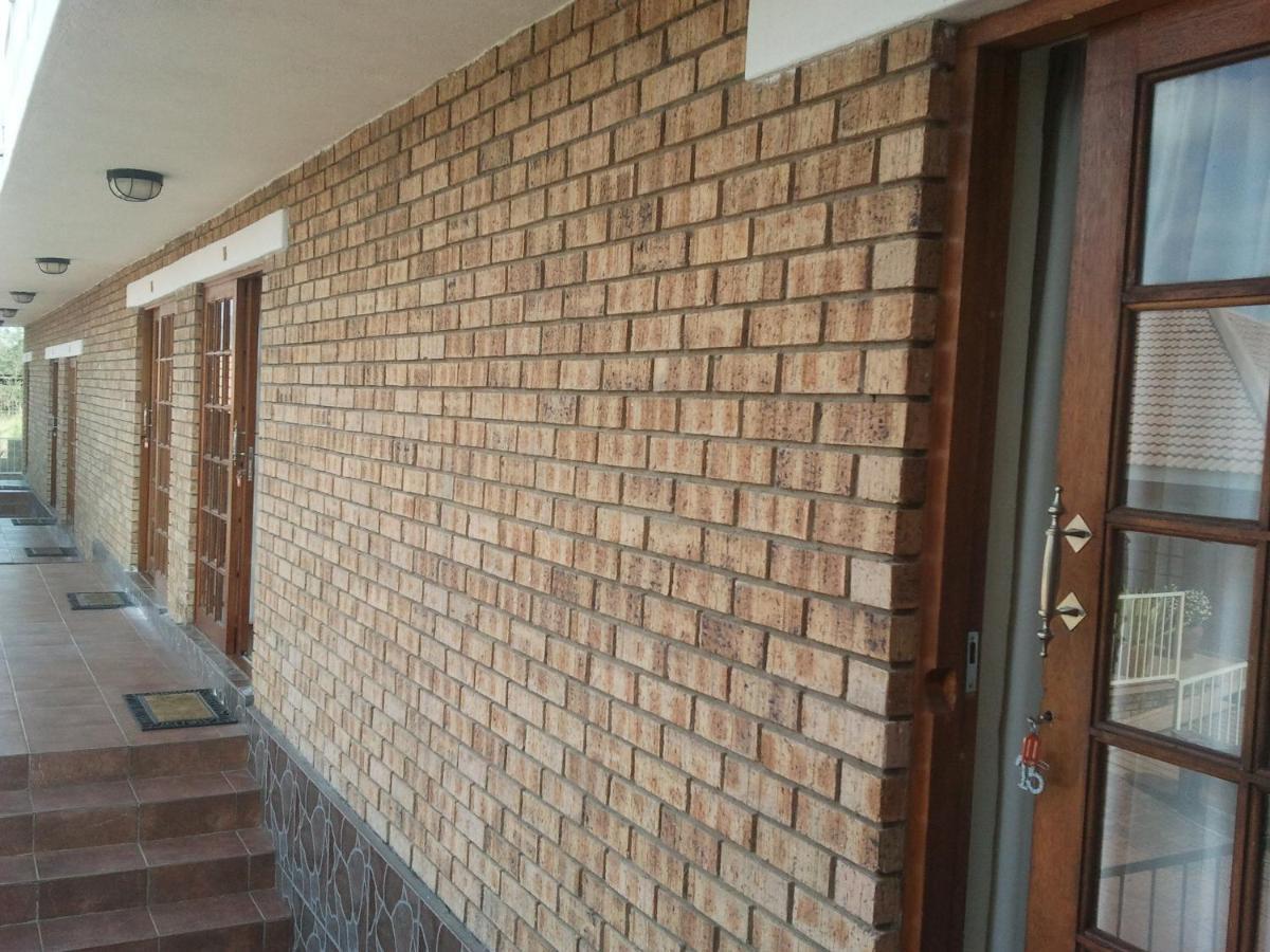 Country Link Guest Lodge Komatipoort Exterior foto